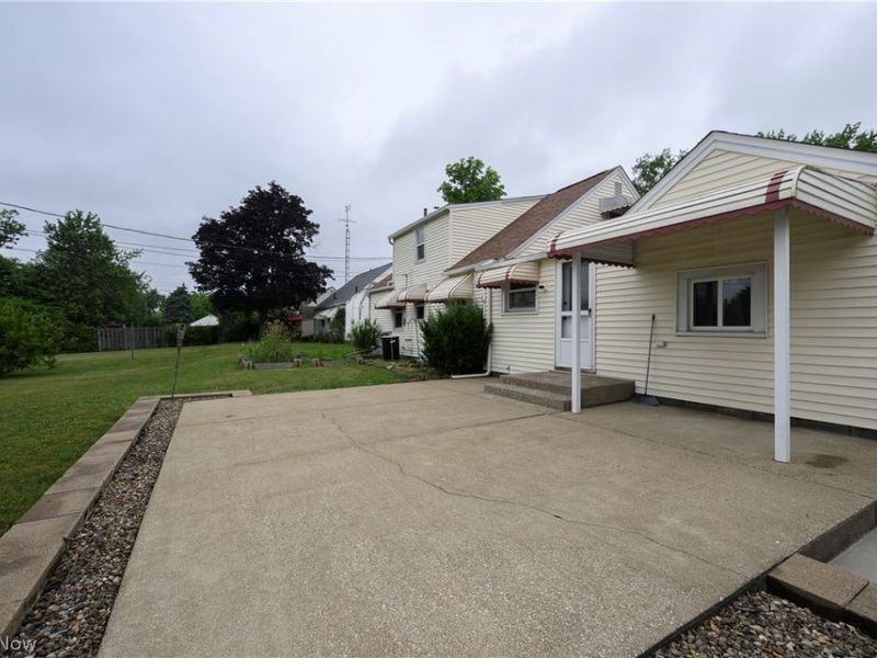 4200 2nd Street NW, Canton, OH 44708 Photo 8