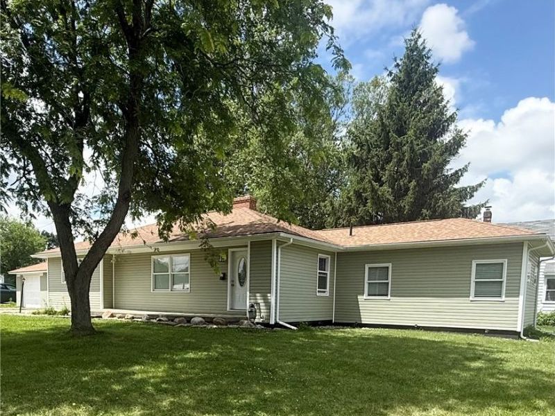 419 Dickson Street, Wellington, OH 44090 Photo 2