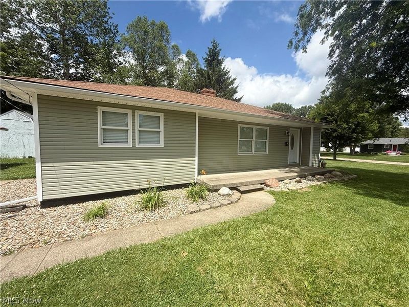 419 Dickson Street, Wellington, OH 44090 Photo 3