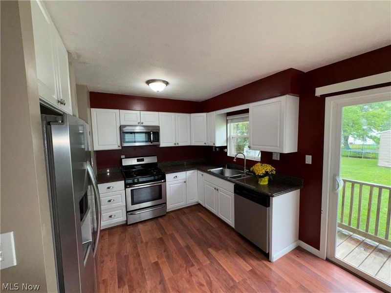 1214 Bryce Avenue, Aurora, OH 44202 Photo 2