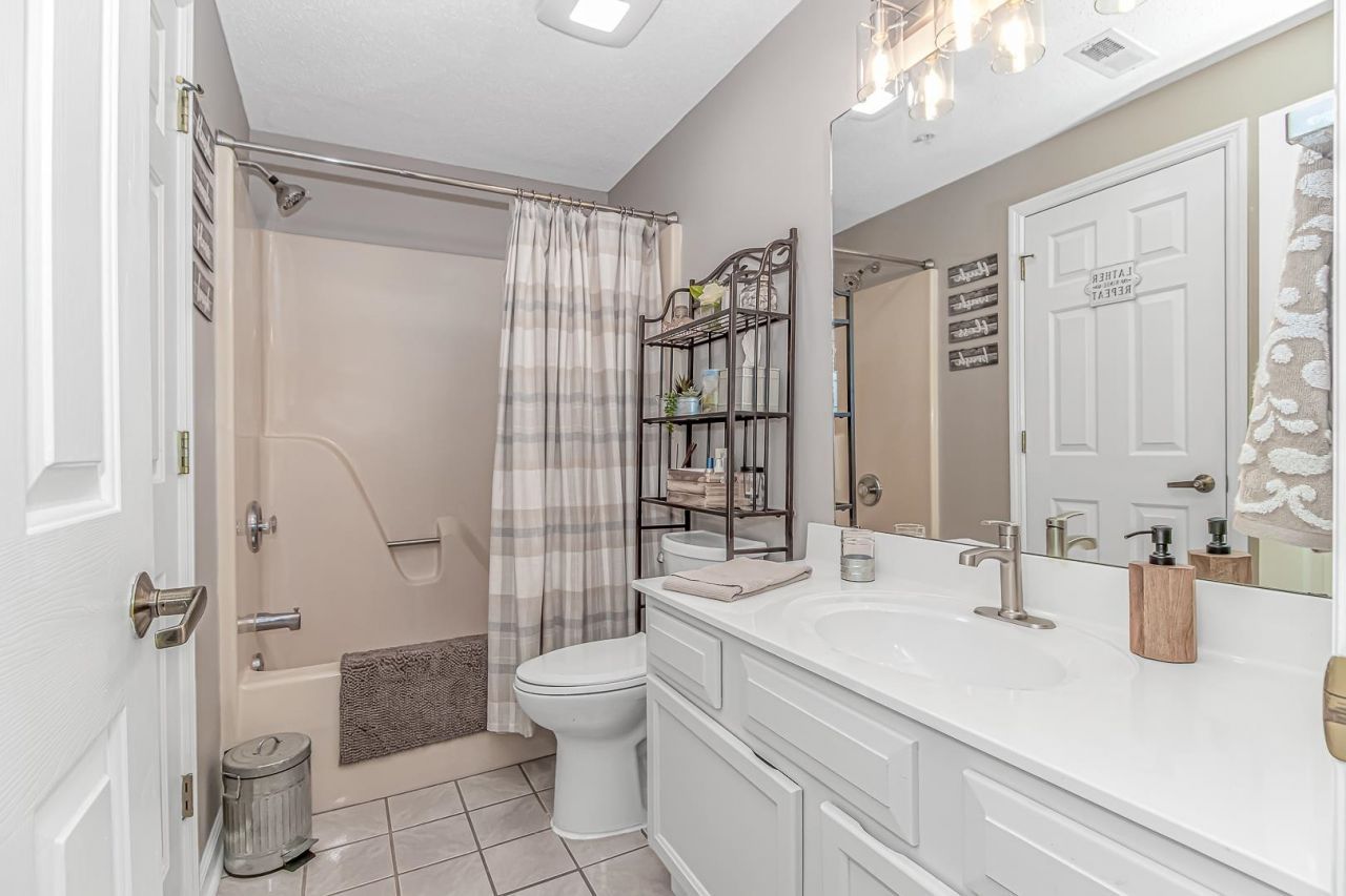 1221 Tidewater Dr. Photo 18