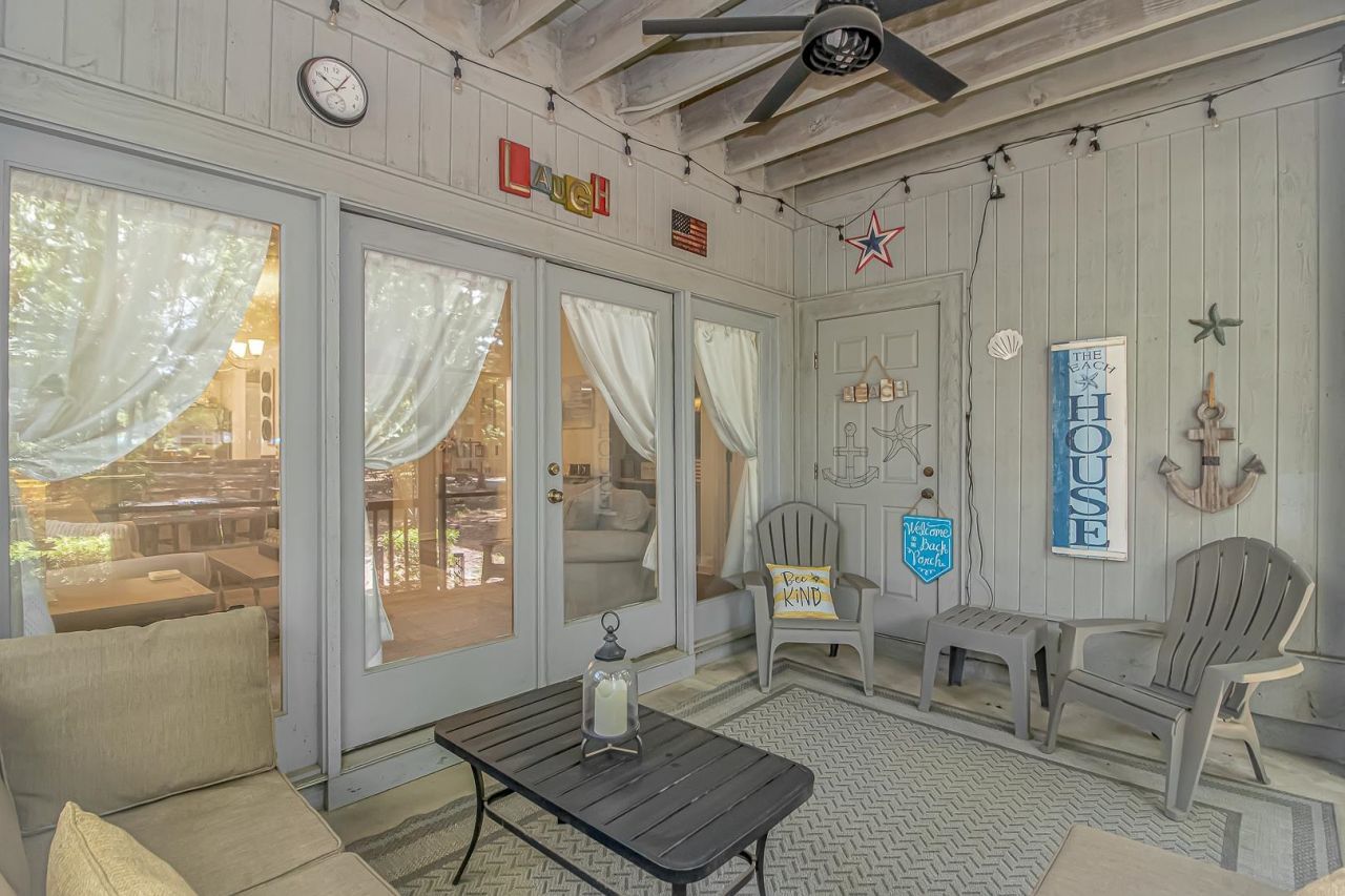 1221 Tidewater Dr. Photo 20