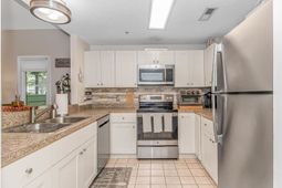 1221 Tidewater Dr. photo 4
