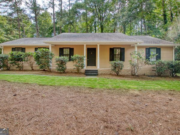 260 Mimosa Drive, Fayetteville, GA 30214