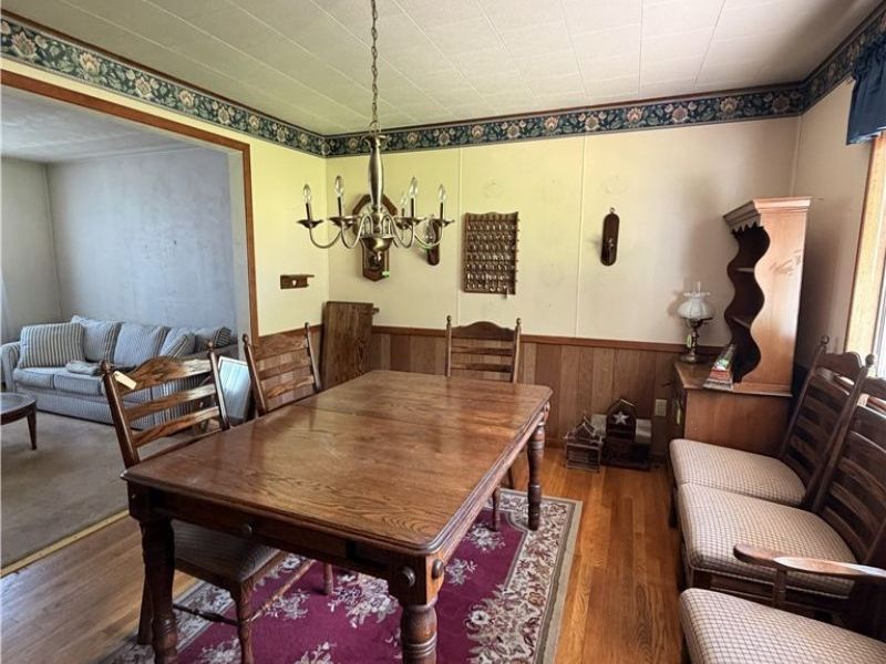 685 E Main Street, East Palestine, OH 44413 Photo 6