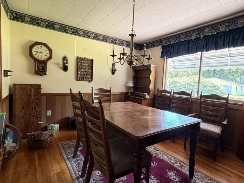 685 E Main Street, East Palestine, OH 44413 Photo 7