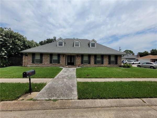 3701 N LABARRE Road , Metairie, LA 70002
