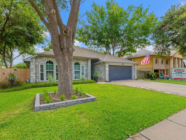 1221 Bell Rock CIR, Pflugerville, TX 78660