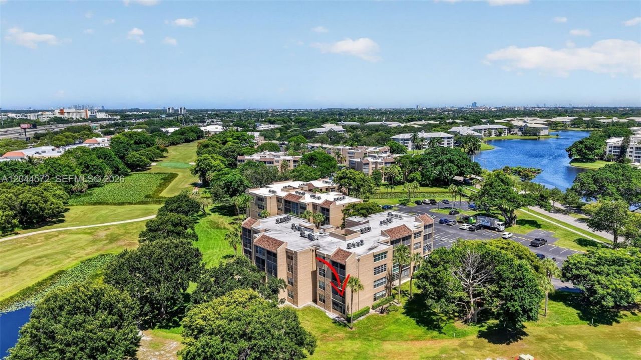 9410 Tangerine Pl, Unit 204, Davie, FL 33324 Photo