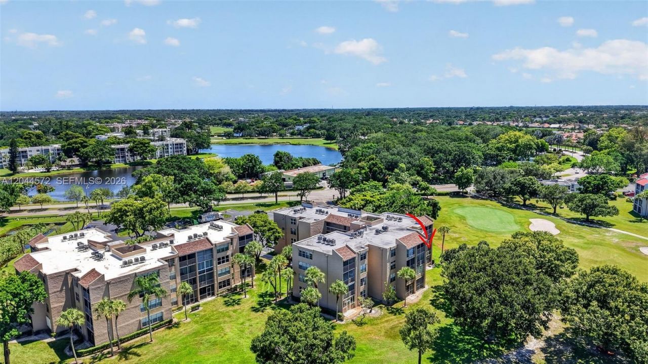 9410 Tangerine Pl, Unit 204, Davie, FL 33324 Photo