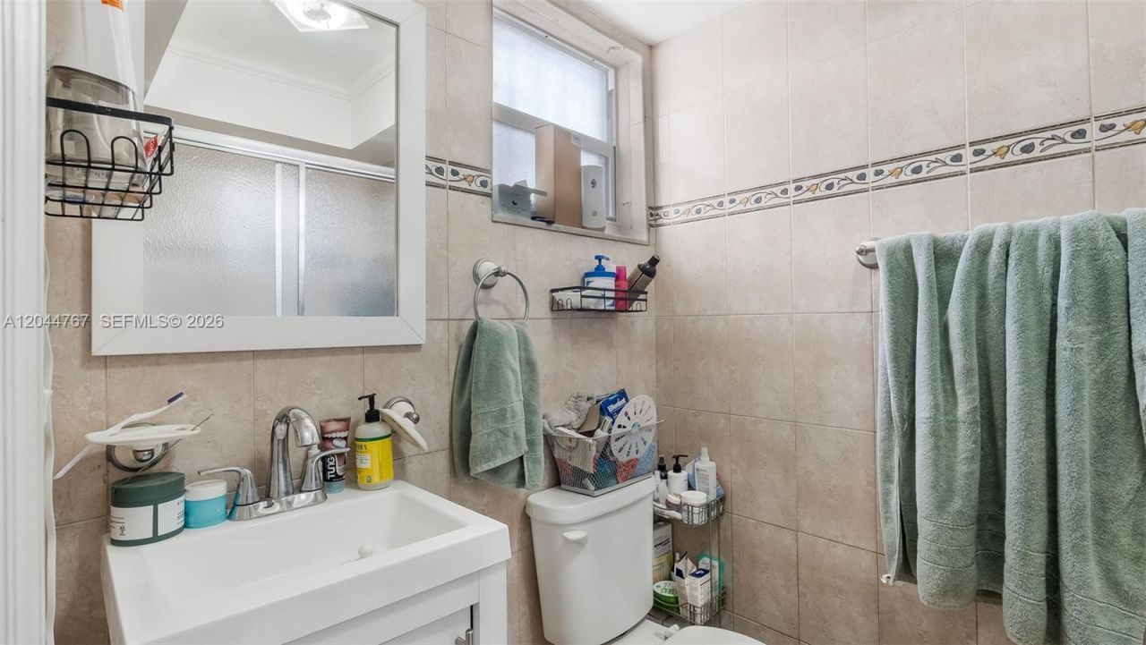 110 Fontainebleau Blvd, Unit 101, Miami, FL 33172 Photo