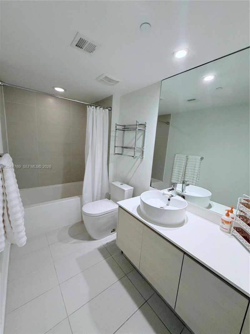 4250 Biscayne Blvd, Unit 1617, Miami, FL 33137 Photo
