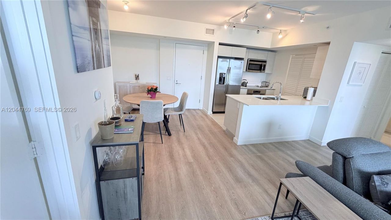 4250 Biscayne Blvd , Unit 1617, Miami, FL 33137 Photo