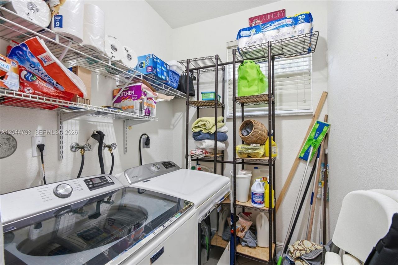 15125 SW 12th Ter, Miami, FL 33194 Photo