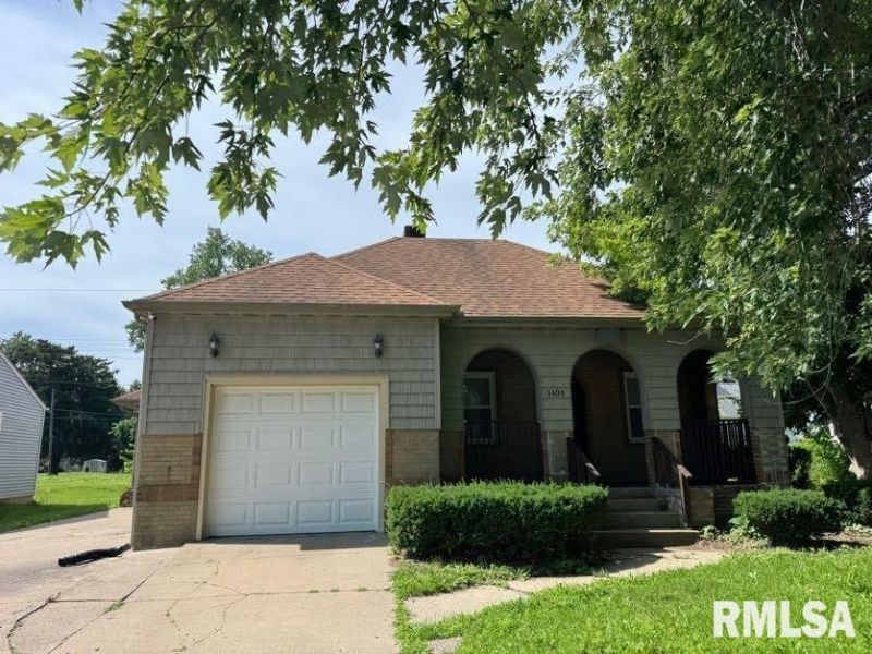 3404 Harmon Highway, Peoria, IL 61604 Main Photo