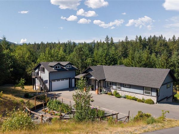 6069 Clements Rd , Duncan, BC V9L 6J8
