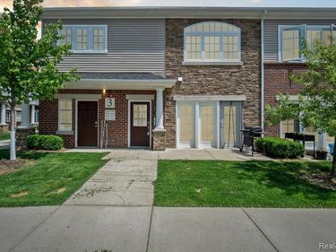 5662 Arbor Chase Drive, Scio Twp, MI 48103