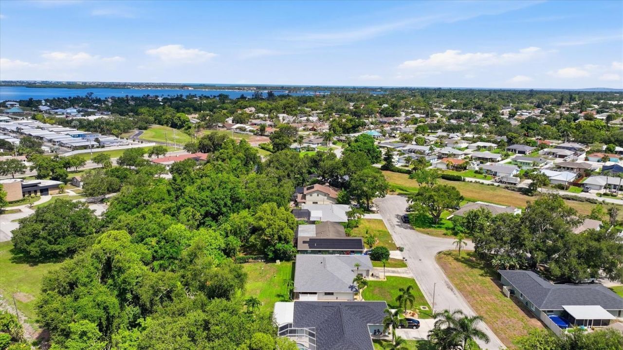2130 72nd Street Circle W, Bradenton, FL 34209 Photo
