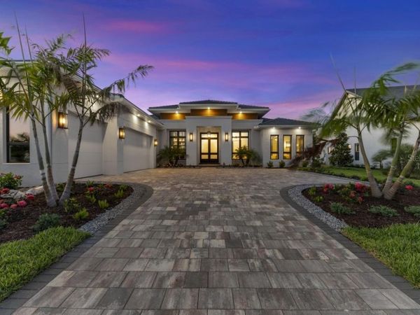 11710 BLISSBY STREET , VENICE, FL 34293