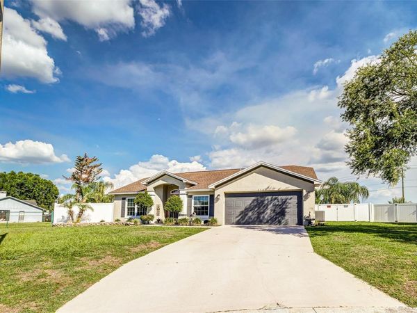 6507 FOX TREE LANE , LAKELAND, FL 33813