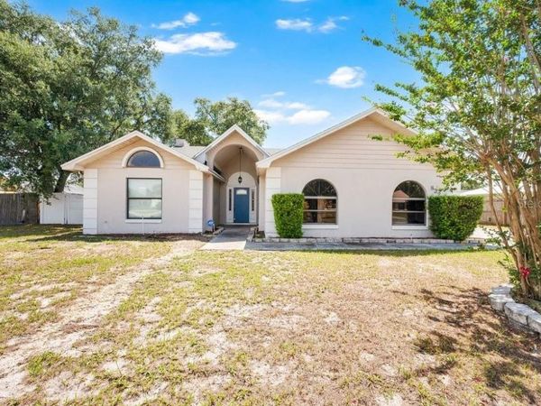 8327 MAID MARIONS TRAIL , LAKELAND, FL 33809
