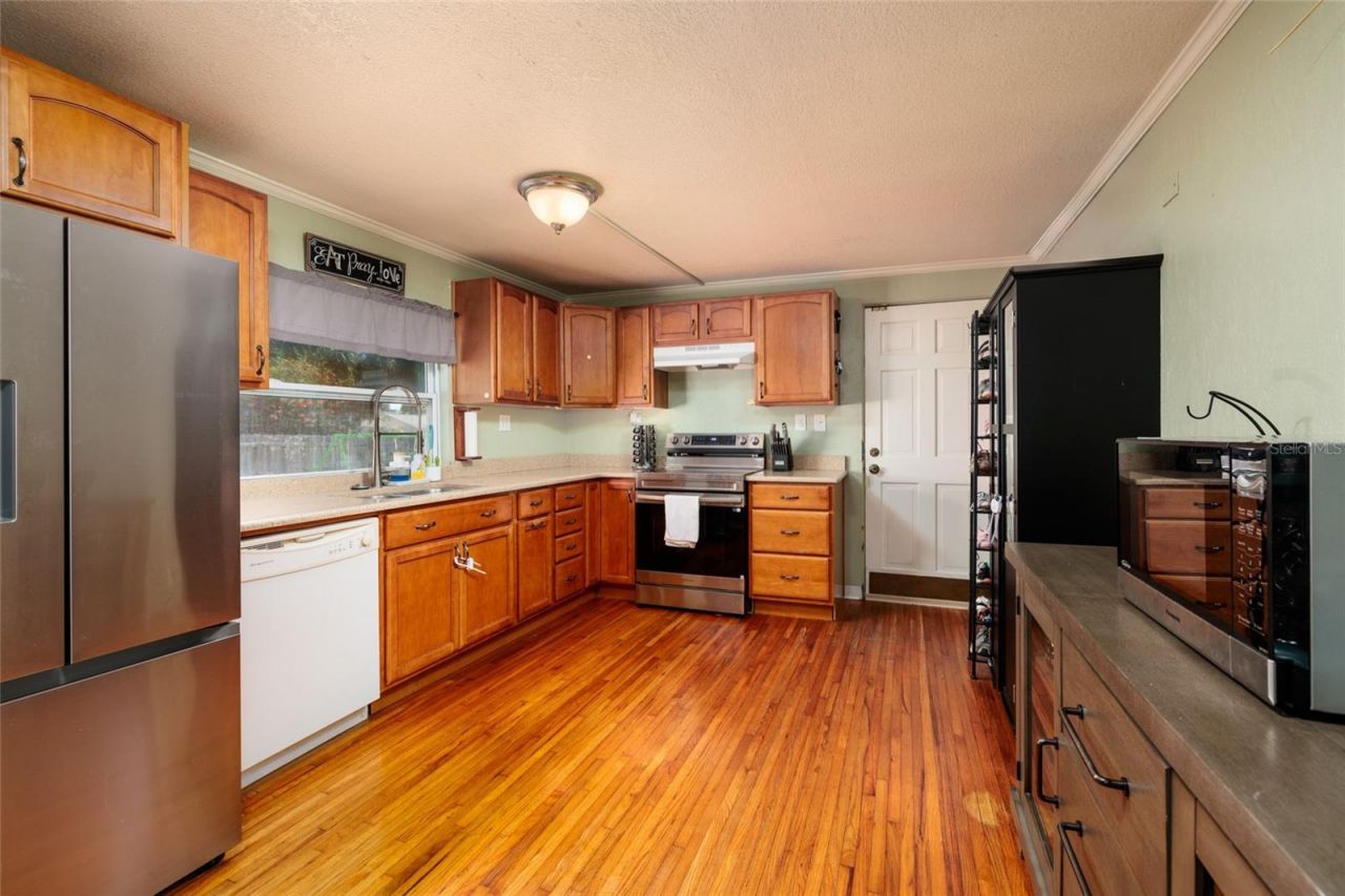 4939 Dr Martin Luther King Jr Street N, Saint Petersburg, FL 33703 Photo