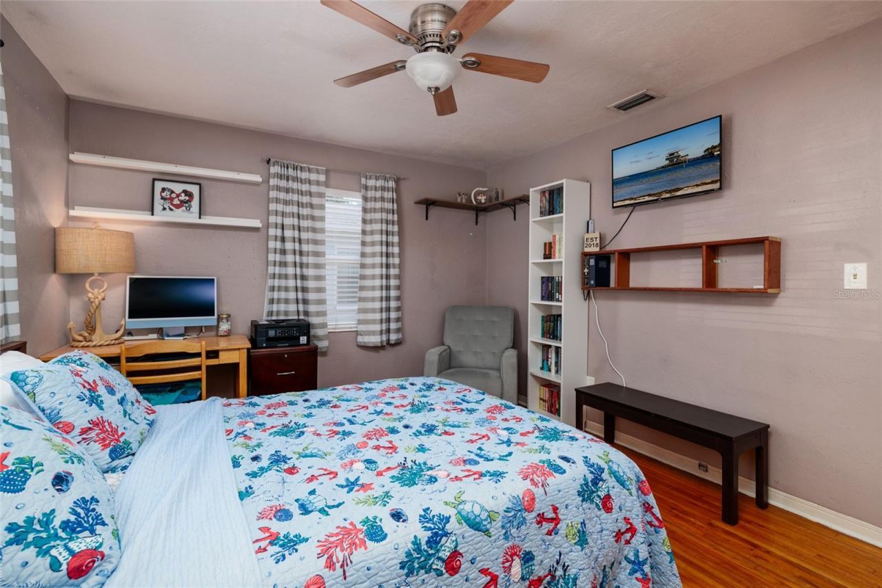 4939 Dr Martin Luther King Jr Street N, Saint Petersburg, FL 33703 Photo