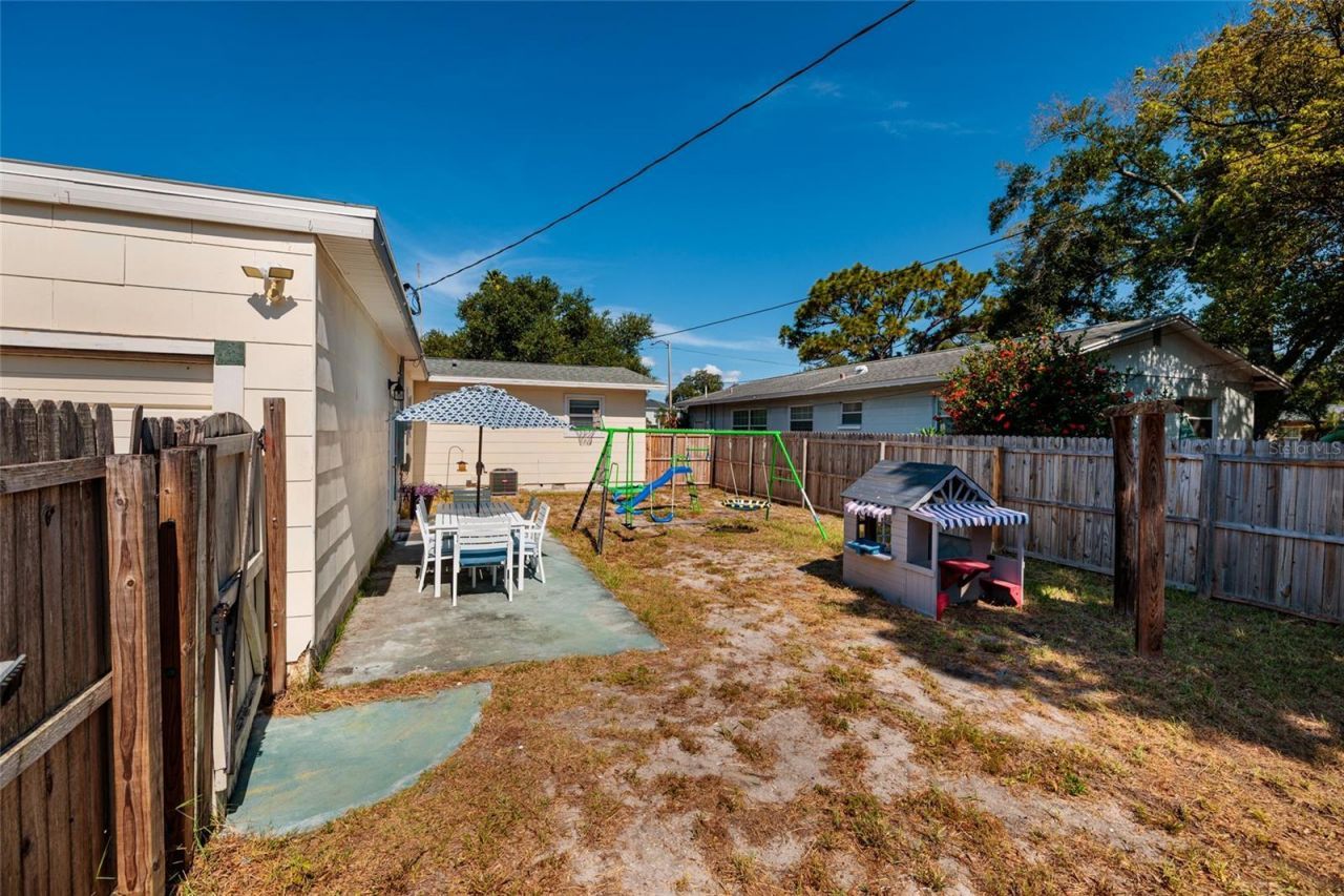 4939 Dr Martin Luther King Jr Street N, Saint Petersburg, FL 33703 Photo
