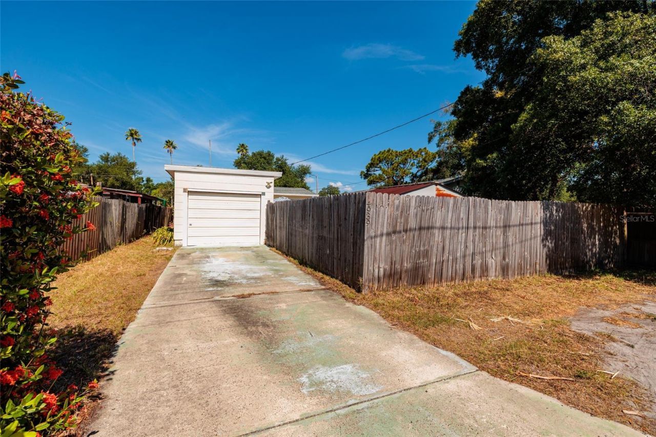 4939 Dr Martin Luther King Jr Street N, Saint Petersburg, FL 33703 Photo