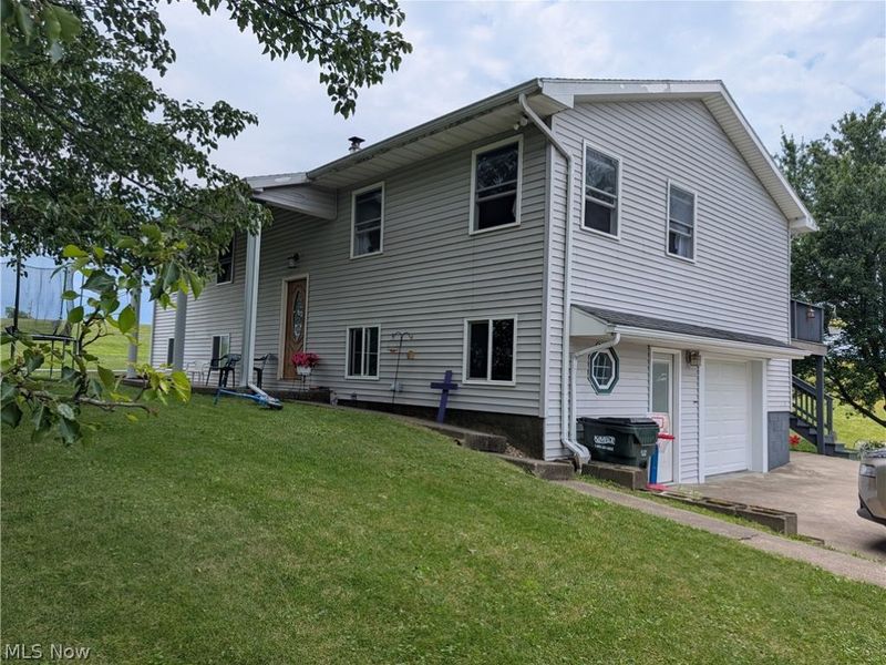 41401 Hanover Ridge , Jewett, OH 43986 Photo 2