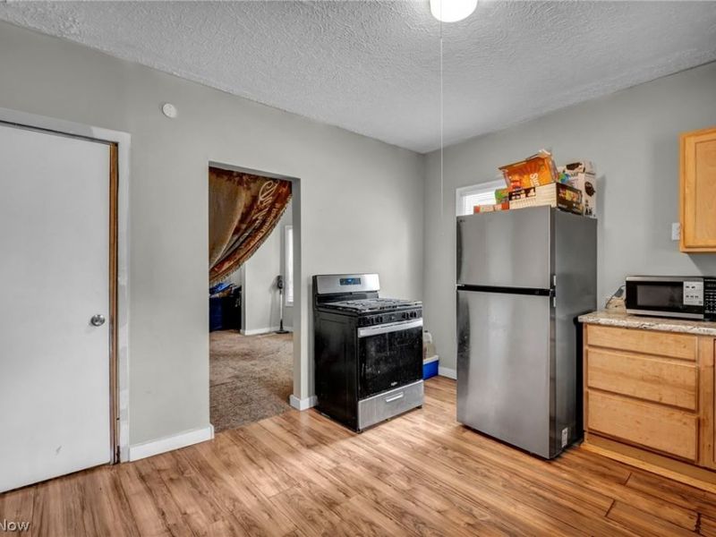 3403 W 98th Street, Cleveland, OH 44102 Photo 18