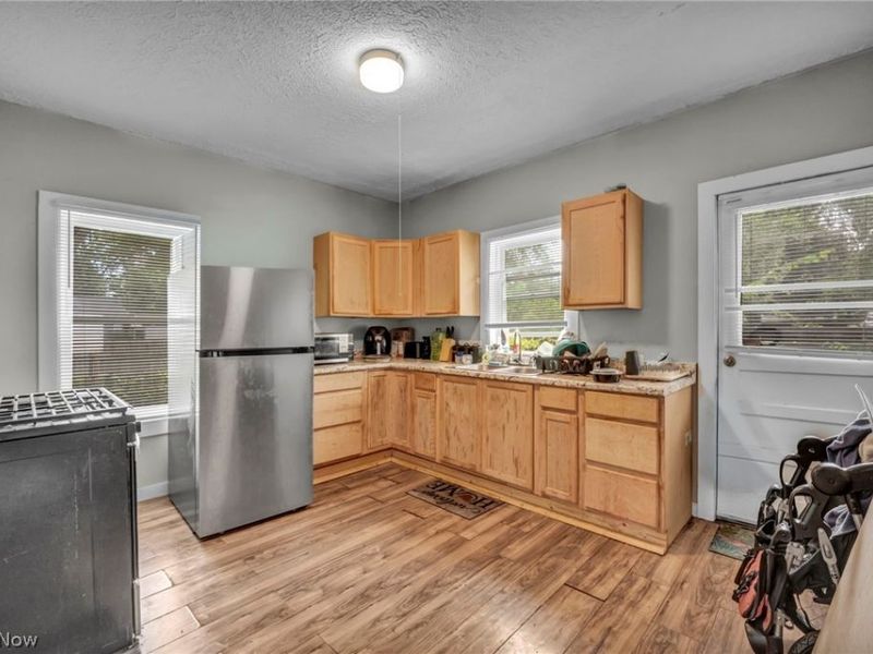 3403 W 98th Street, Cleveland, OH 44102 Photo 19