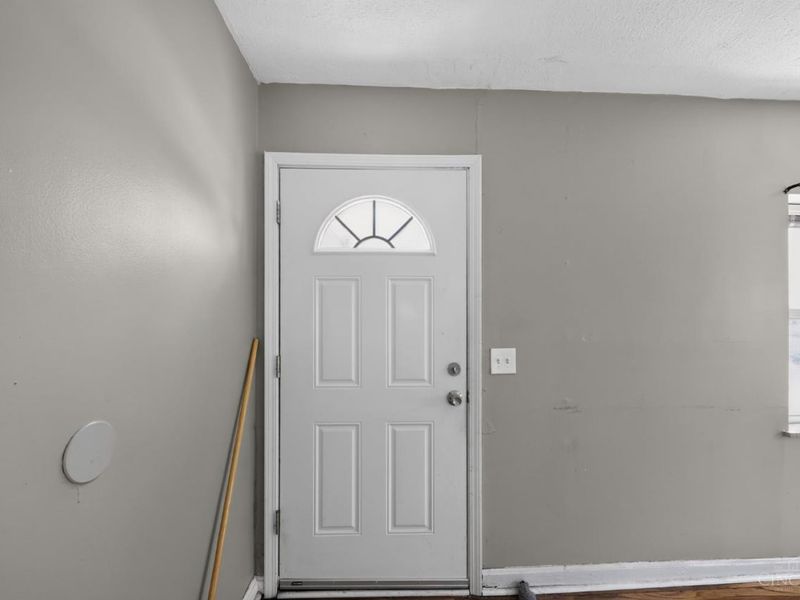 5804 Argus Road, Cincinnati, OH 45224 Photo 2