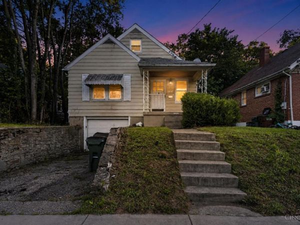 1824 Sterling Avenue, Cincinnati, OH 45239