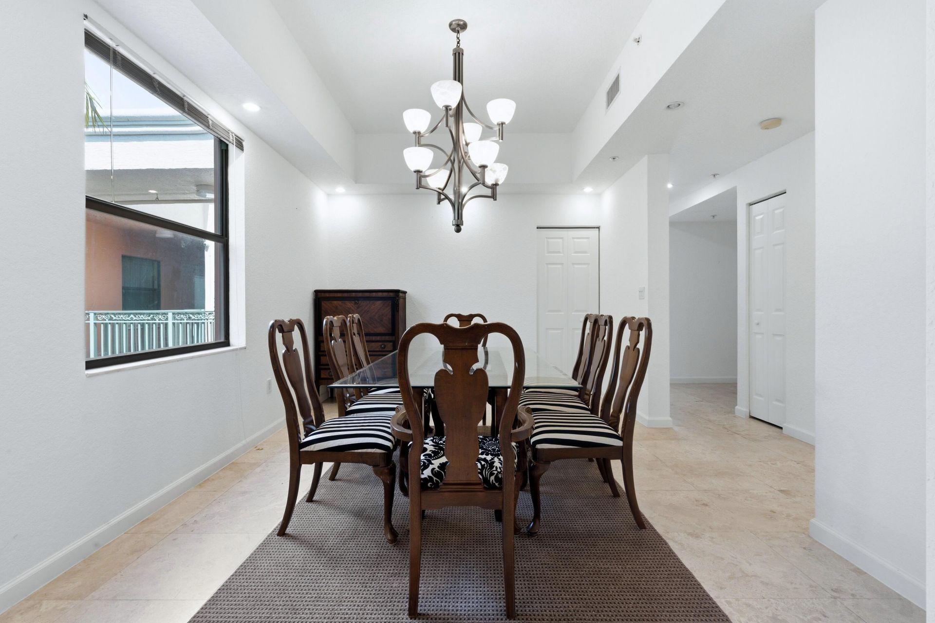 1640 Presidential Way, Unit 501, West Palm Beach, FL 33401 Photo