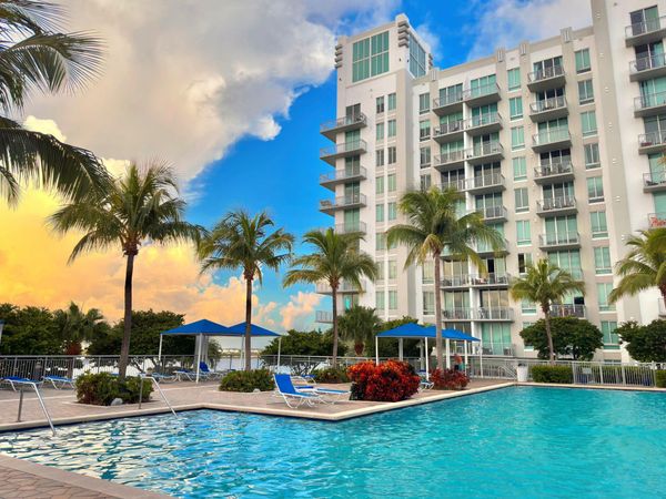 300 S Australian Avenue, Unit 1617, West Palm Beach, FL 33401
