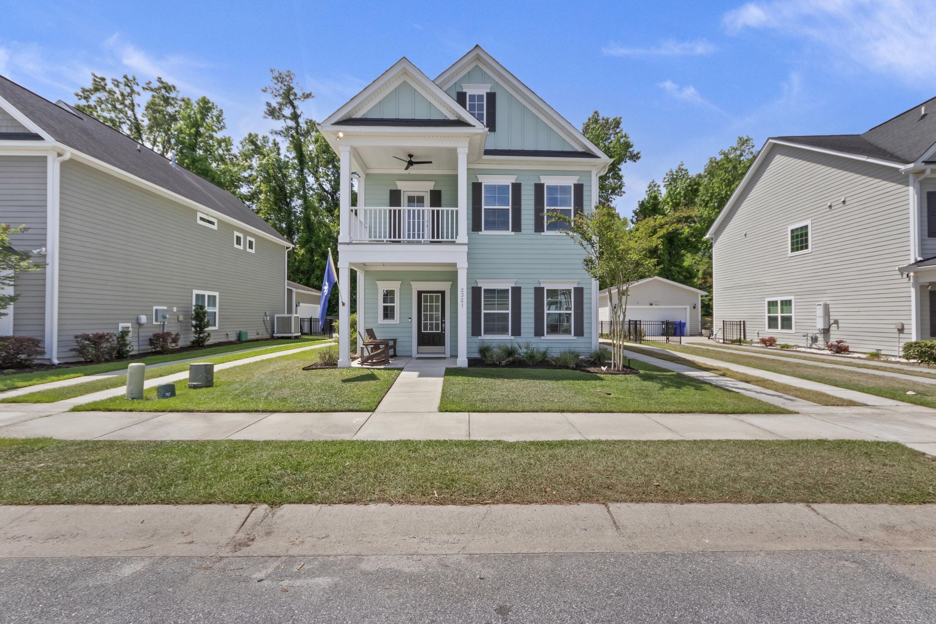 2321 Town Woods Road Photo 1