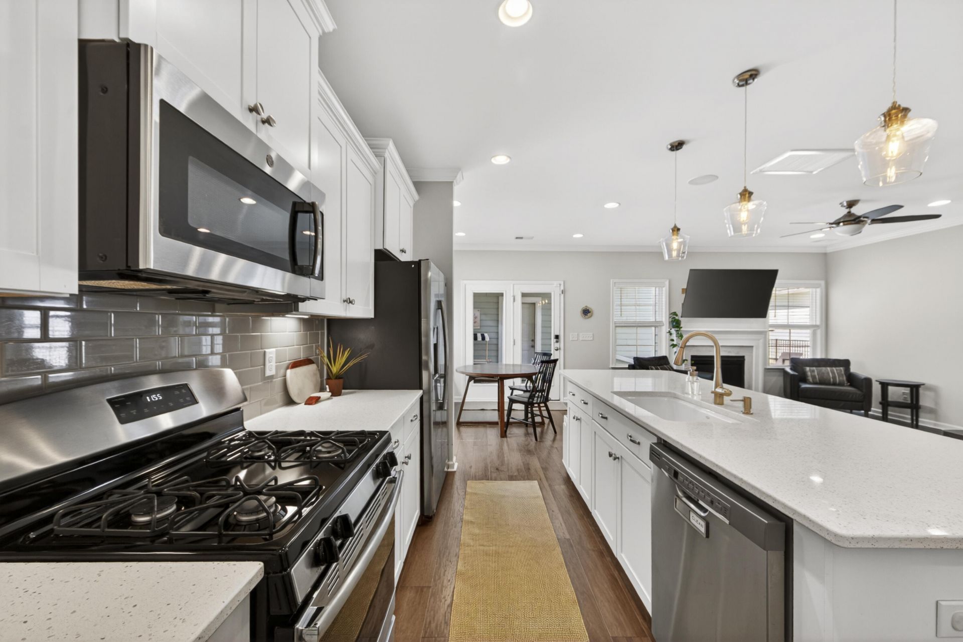 2321 Town Woods Road Photo 15