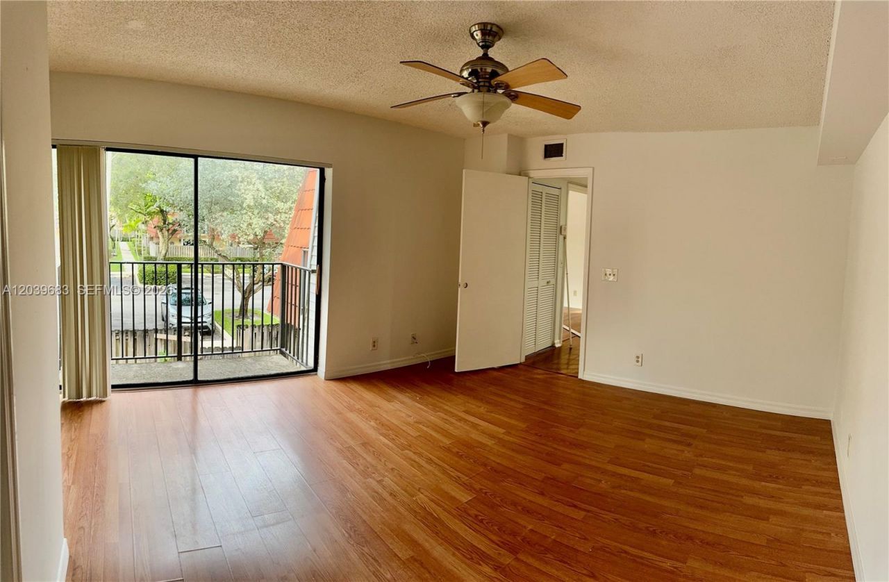721 NW Nw 99th Cir, Unit 721, Plantation, FL 33324 Photo