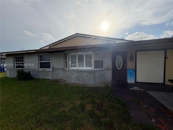 2021 NW 10th Ave , Fort Lauderdale, FL 33311