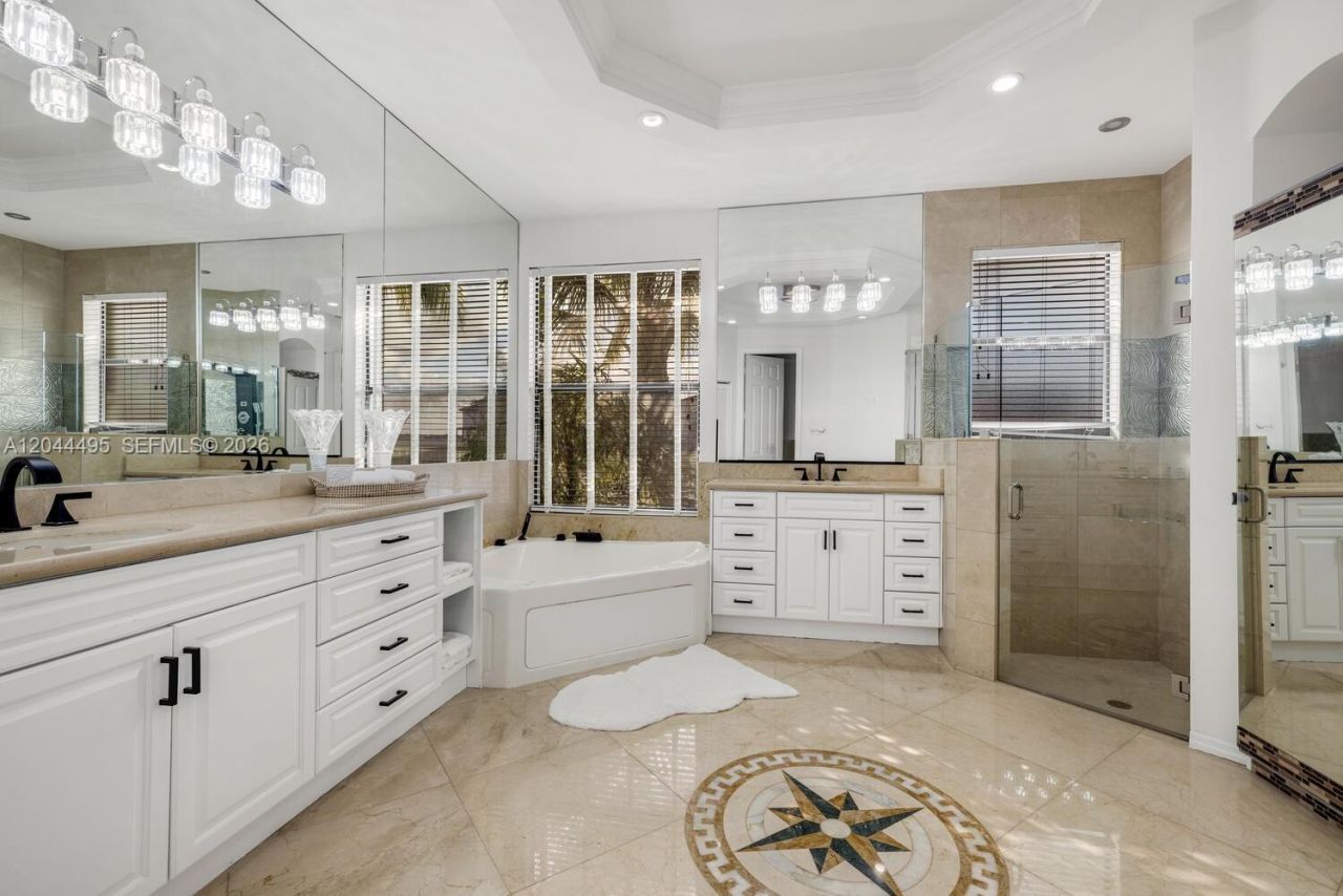 3910 SW 186th Ter , Miramar, FL 33029 Photo