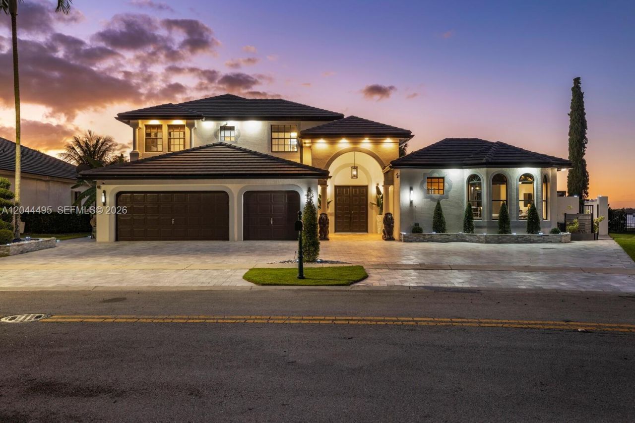3910 SW 186th Ter , Miramar, FL 33029 Photo