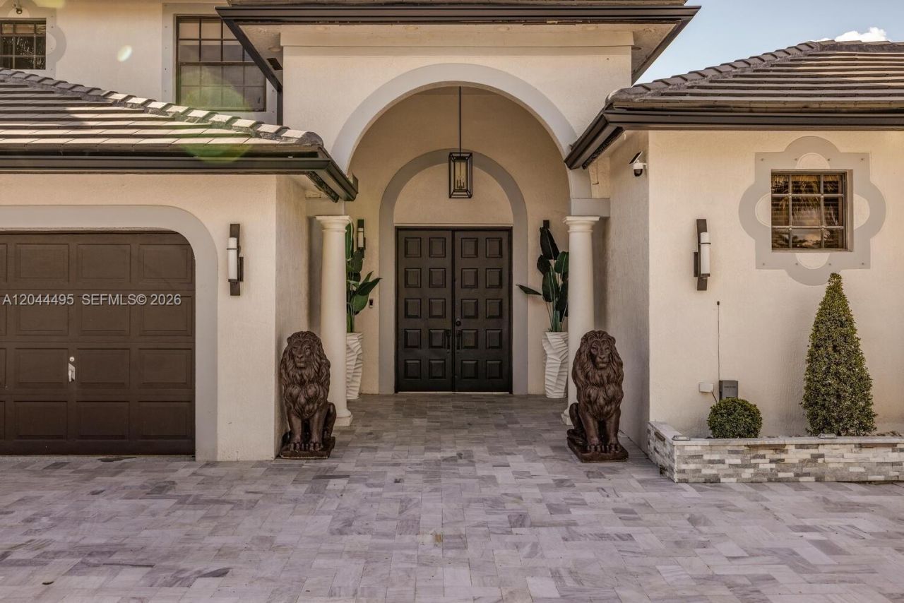 3910 SW 186th Ter , Miramar, FL 33029 Photo