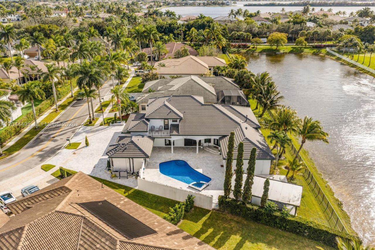 3910 SW 186th Ter, Miramar, FL 33029 Photo