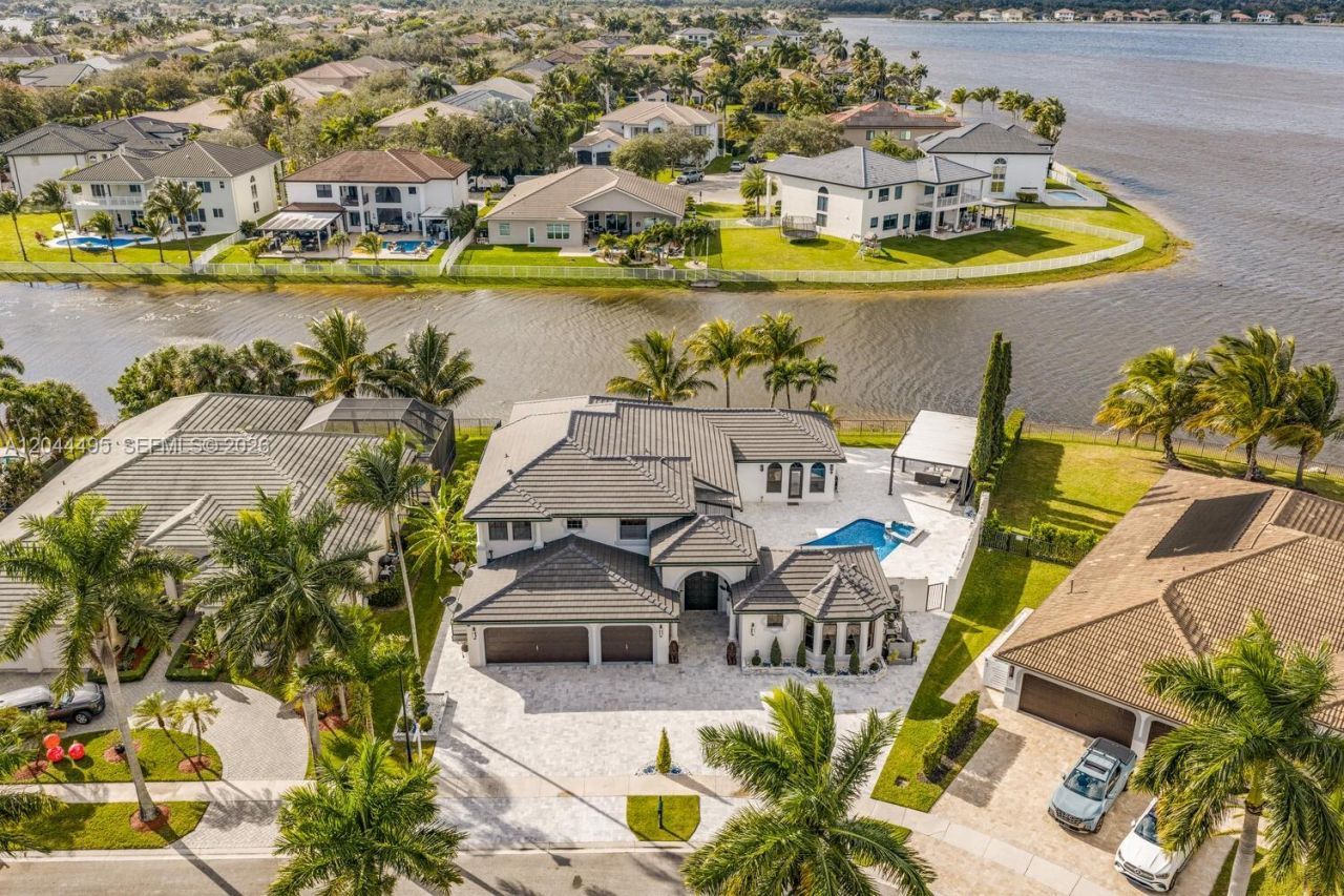 3910 SW 186th Ter , Miramar, FL 33029 Photo
