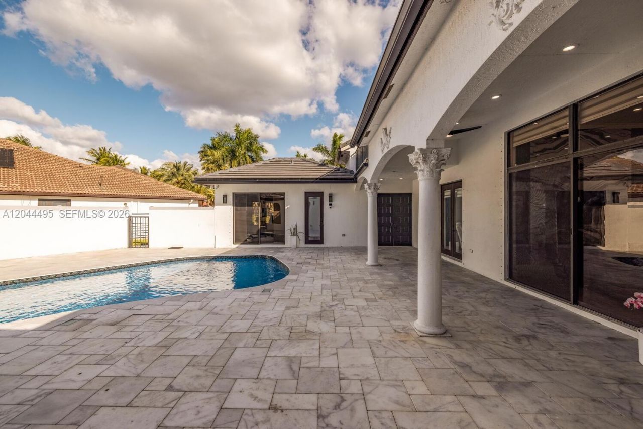 3910 SW 186th Ter, Miramar, FL 33029 Photo