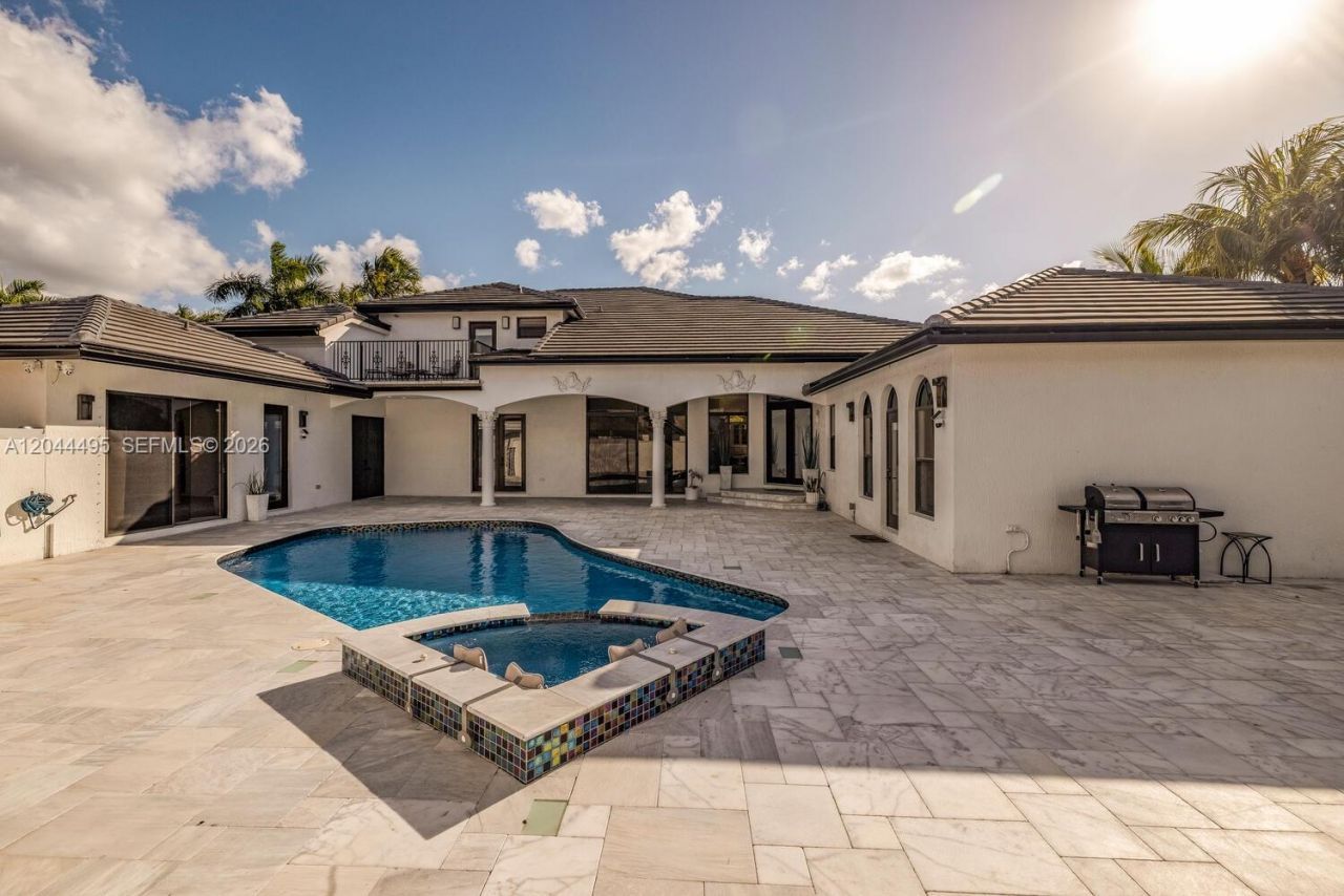 3910 SW 186th Ter , Miramar, FL 33029 Photo