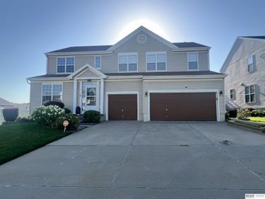 5714 S 161st Street, Omaha, NE 68135