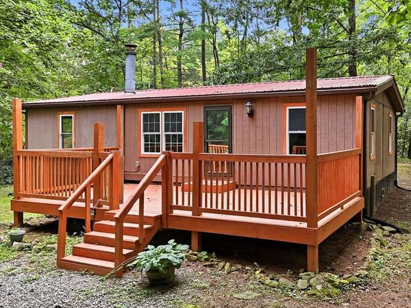 204 Dover Chapel Terrace, Ellijay, GA 30543