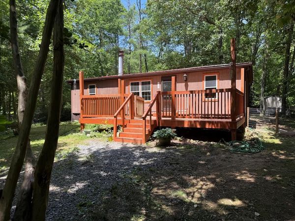 204 Dover Chapel Terrace, Ellijay, GA 30543